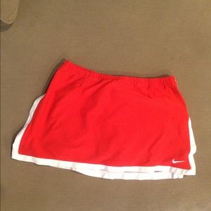 !3for$25! NIKE- Like new! Red Skort